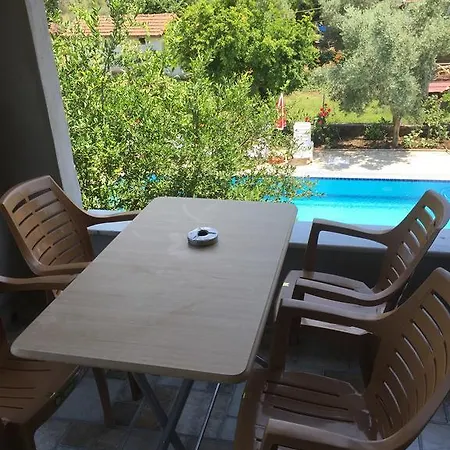 Secret Paradise Bungalow & Гостевой дом
